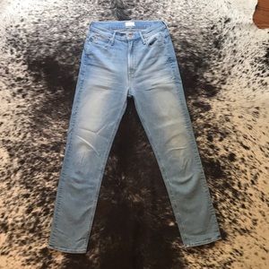 Mother Dazzler Ankle Straight leg 27 in faded blue